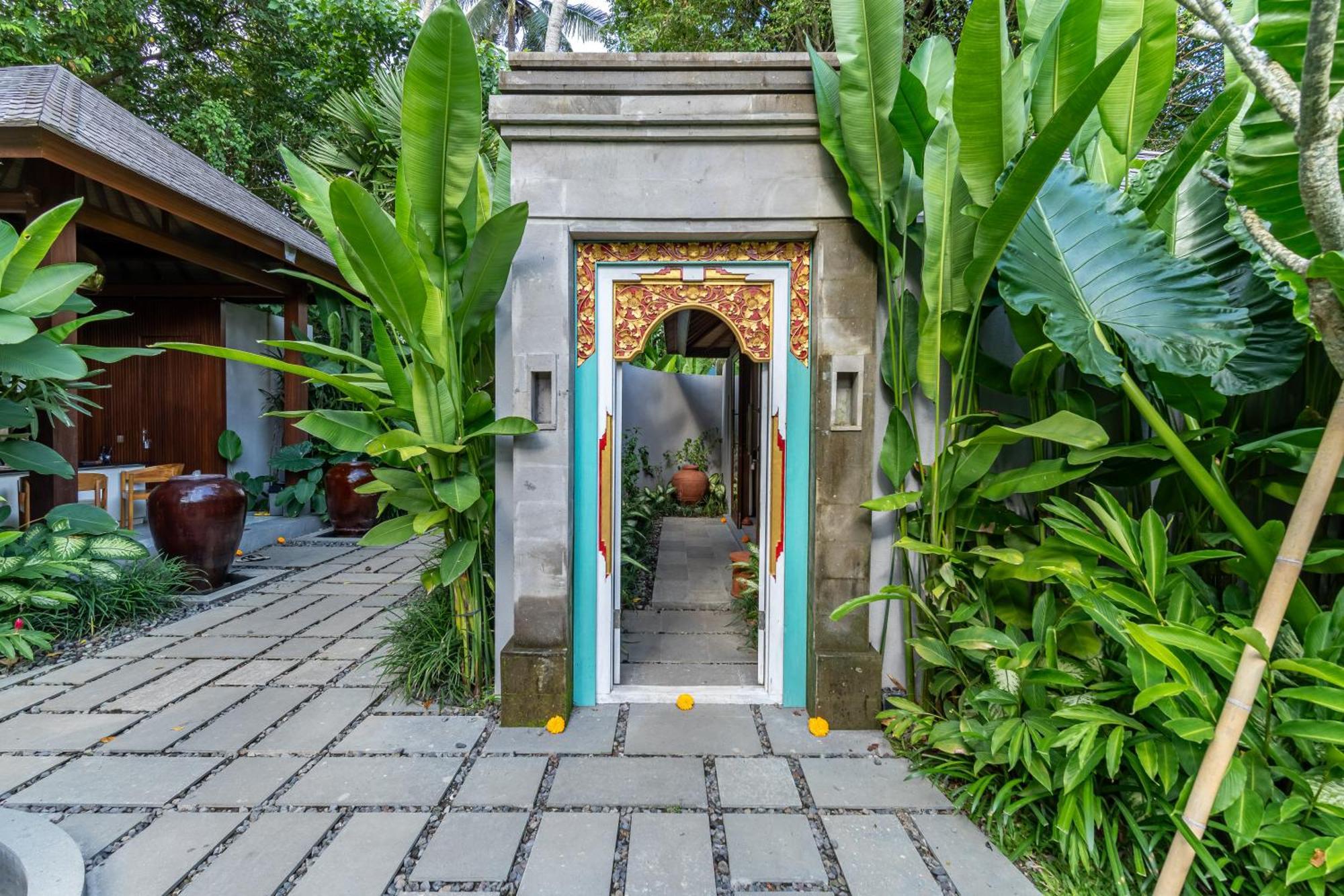 The Peacock Room Ubud Экстерьер фото